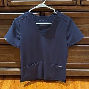 Figs Casma Three Pocket Scrub Top - Space Navy